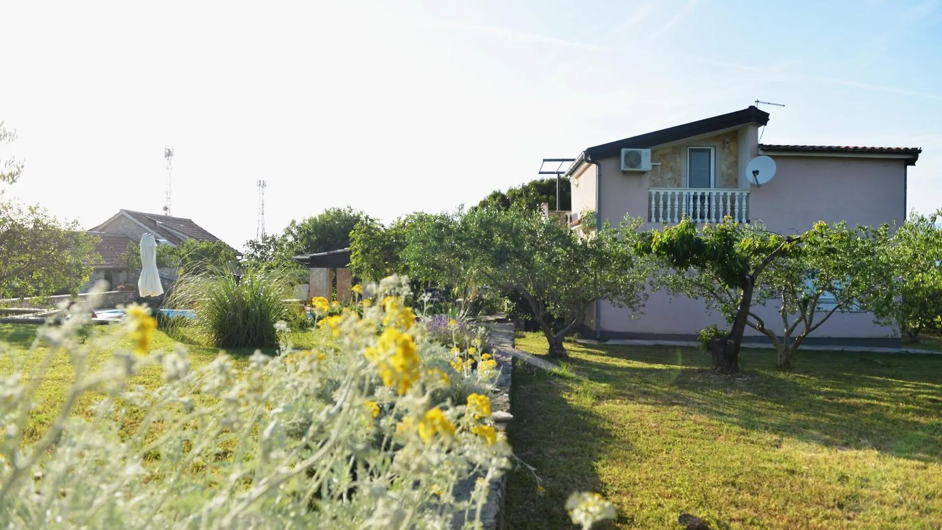 Holiday Home Pavlovi Dvori Smilčić 0*,