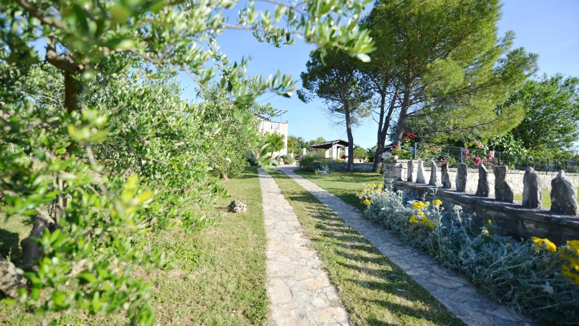 Holiday Home Pavlovi Dvori Smilcic