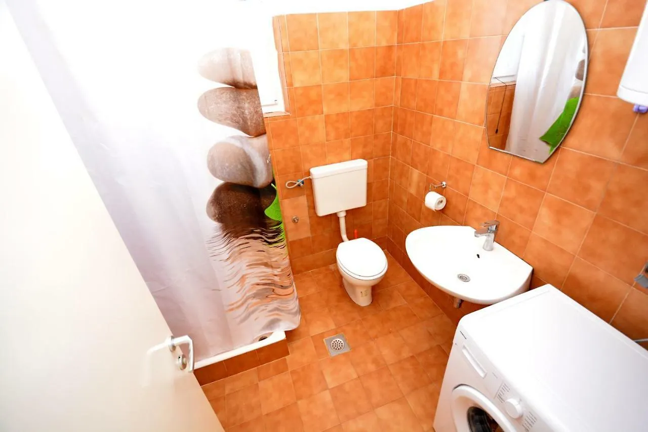 Holiday Home Pavlovi Dvori Smilcic Croatia