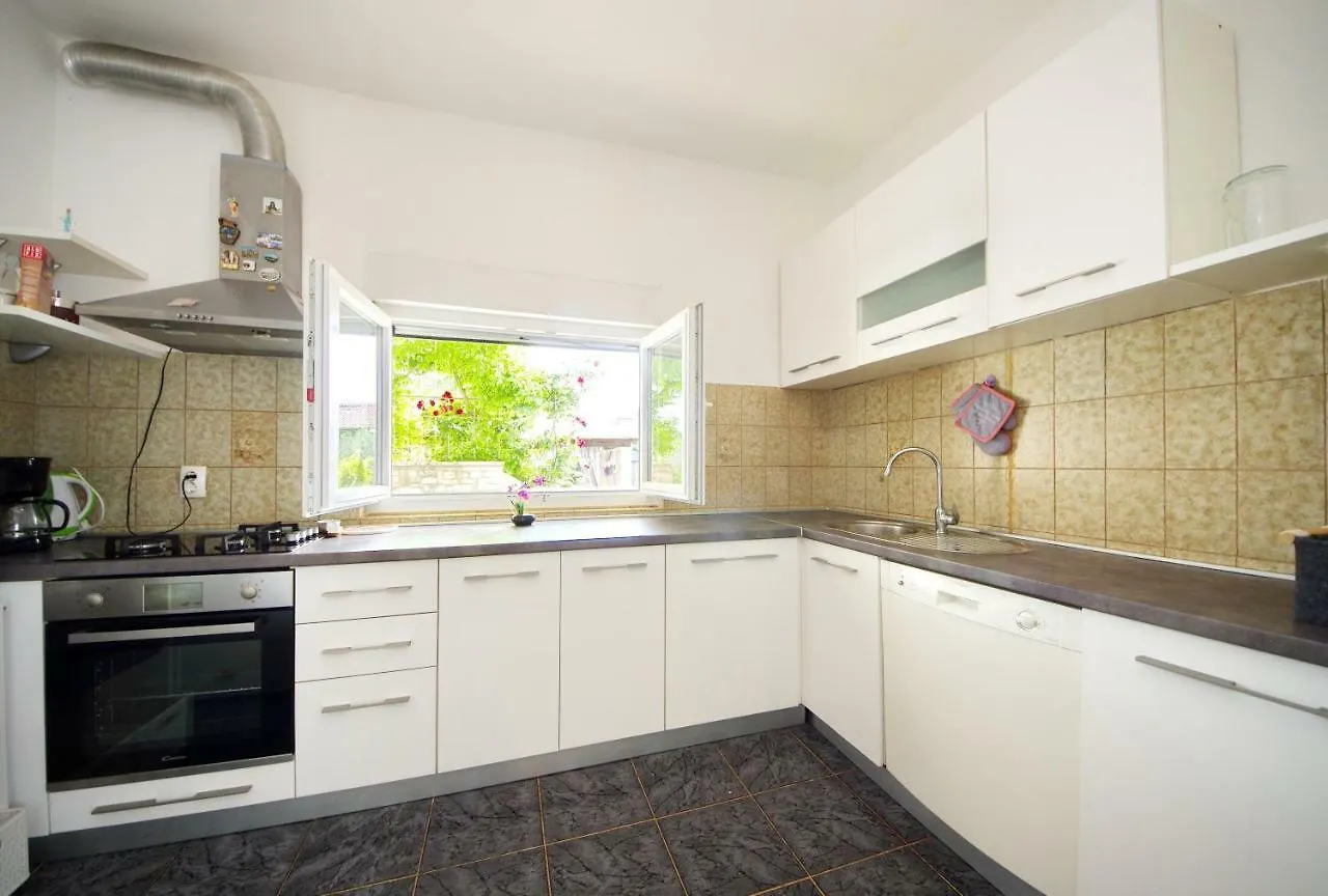 Holiday Home Pavlovi Dvori Smilcic