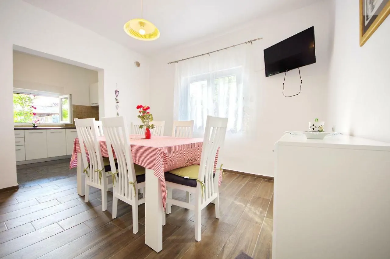 Holiday Home Pavlovi Dvori Smilcic